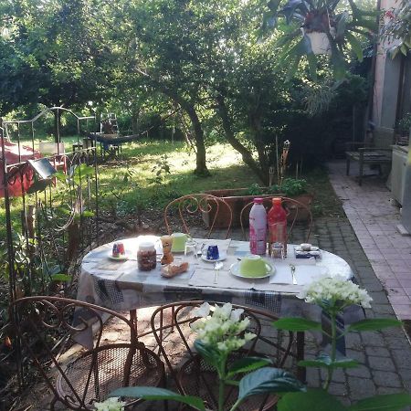 דירות ראבנה Camomilla מראה חיצוני תמונה